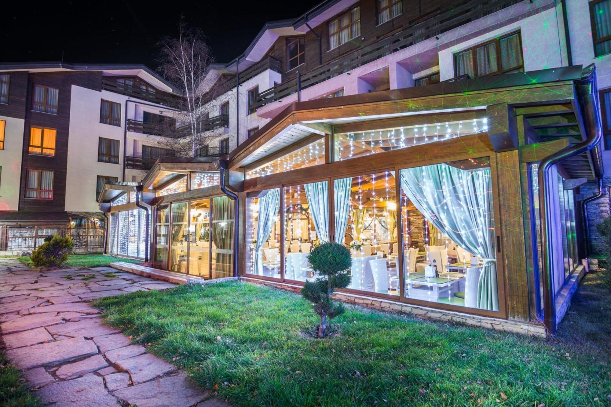 Green Wood Hotel & Spa Bansko Bagian luar foto