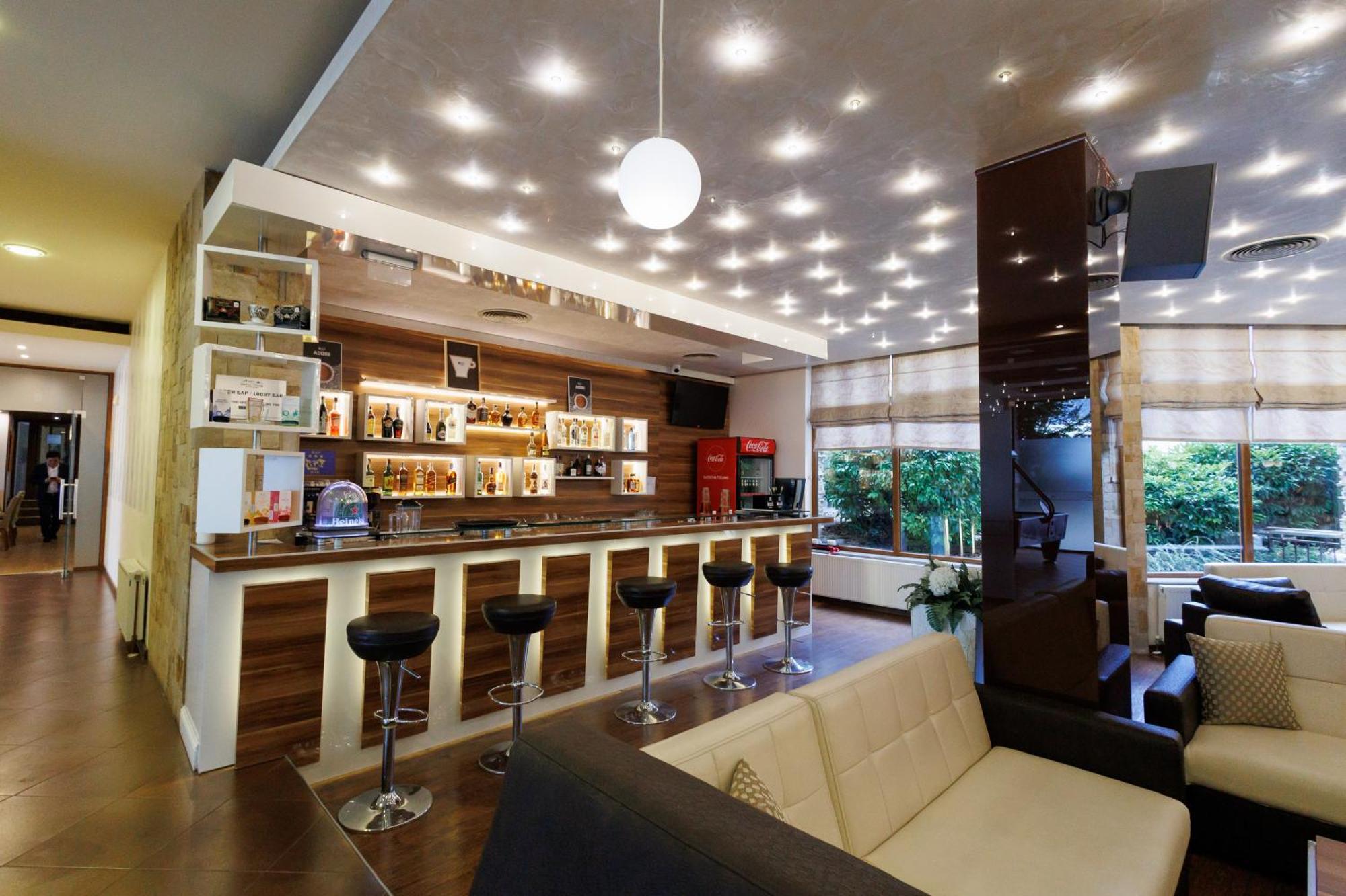 Green Wood Hotel & Spa Bansko Bagian luar foto