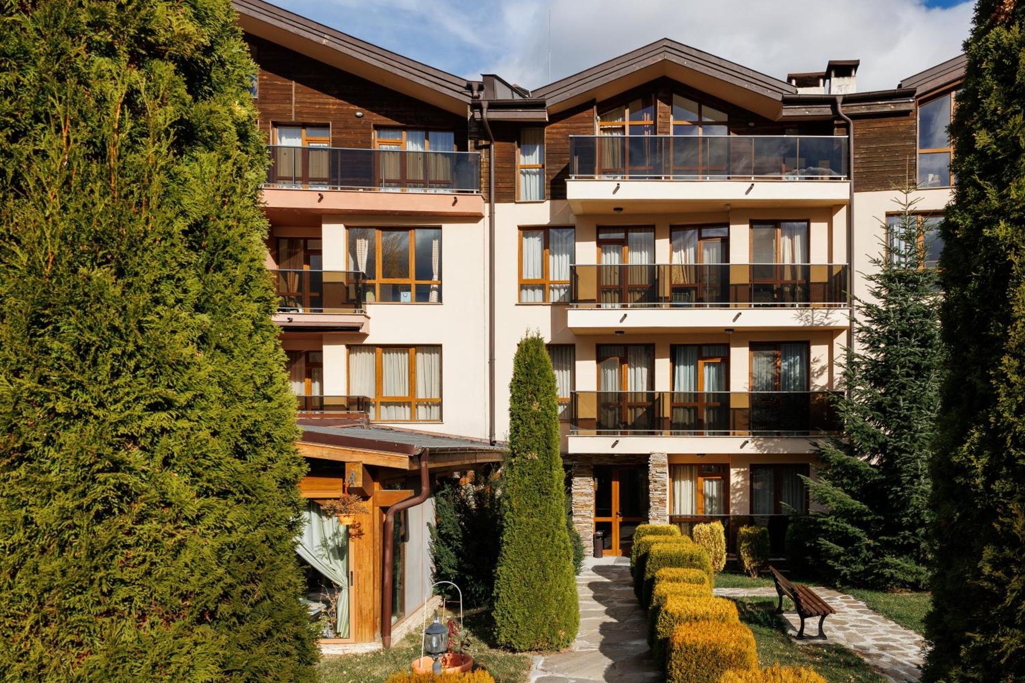 Green Wood Hotel & Spa Bansko Bagian luar foto